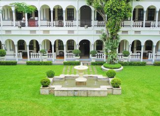 Hotel Majapahit Surabaya